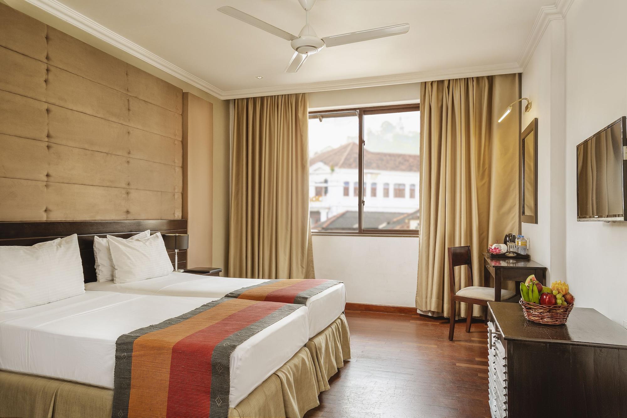 Kandy City Hotel By Earl'S Екстериор снимка
